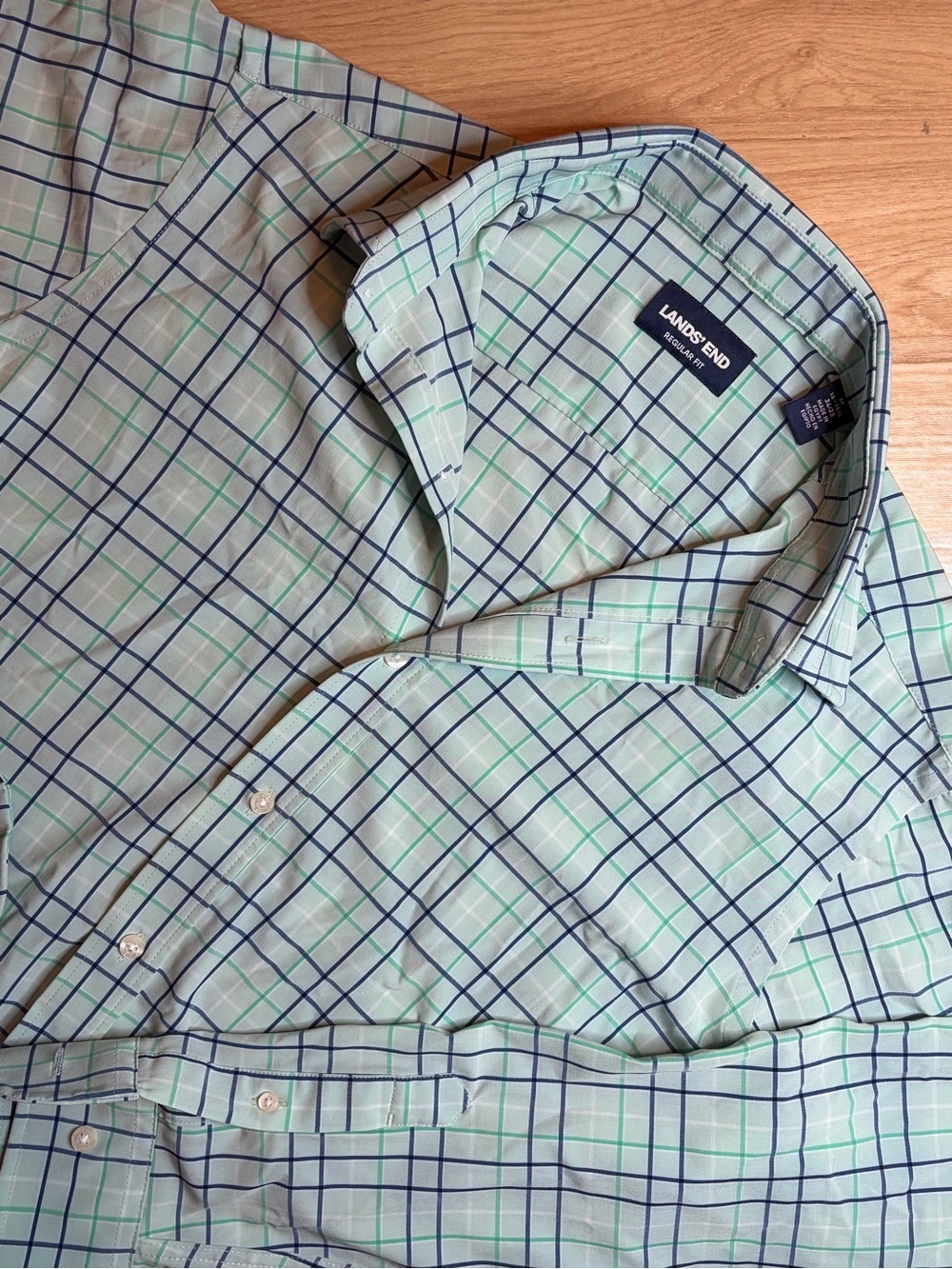 Lands' End Blue/Green Check Regular Fit Button Shirt Medium 15-15.5 Lightweight